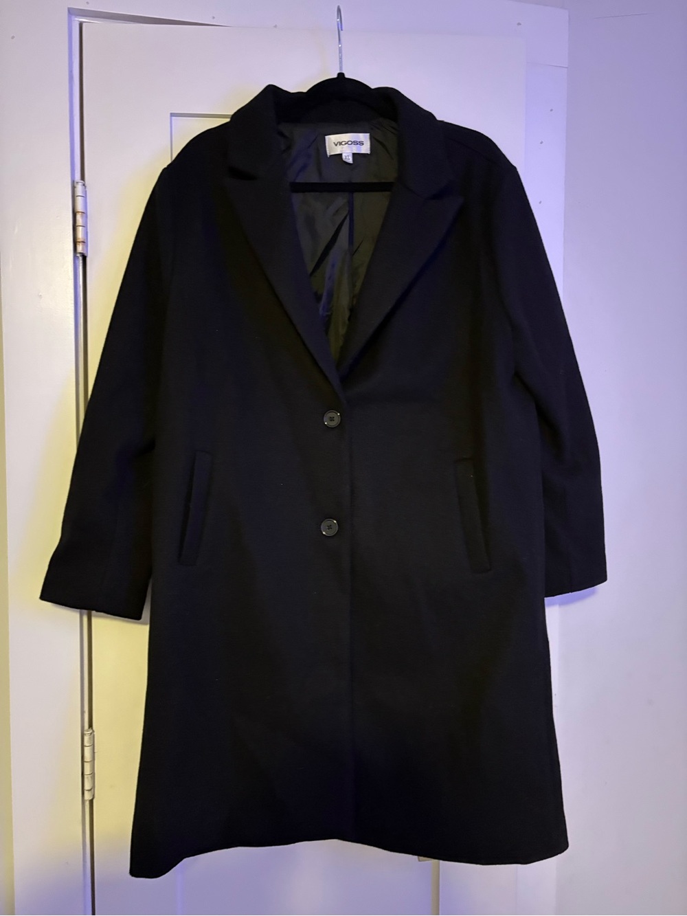Vigoss Black Single-Breasted Trench Coat